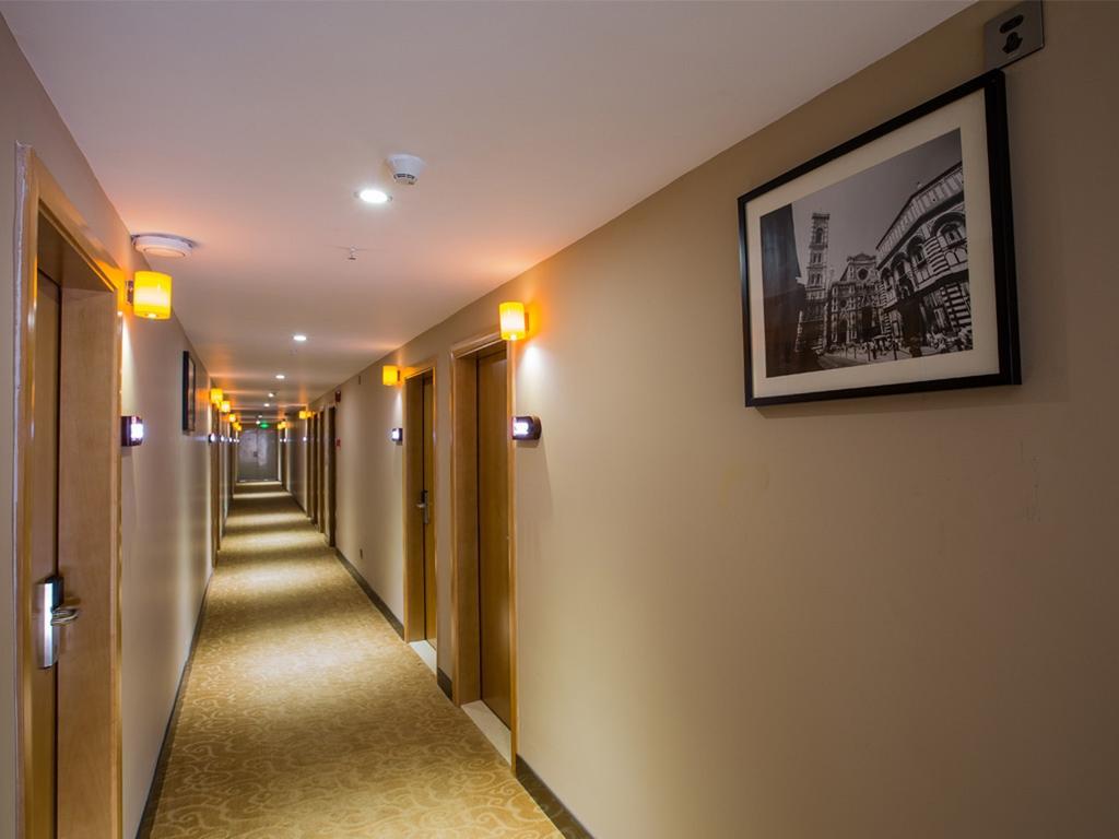 ホテル 7Days Premium Chongqing Hongqihegou エクステリア 写真