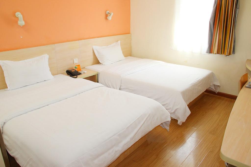 ホテル 7Days Premium Chongqing Hongqihegou エクステリア 写真