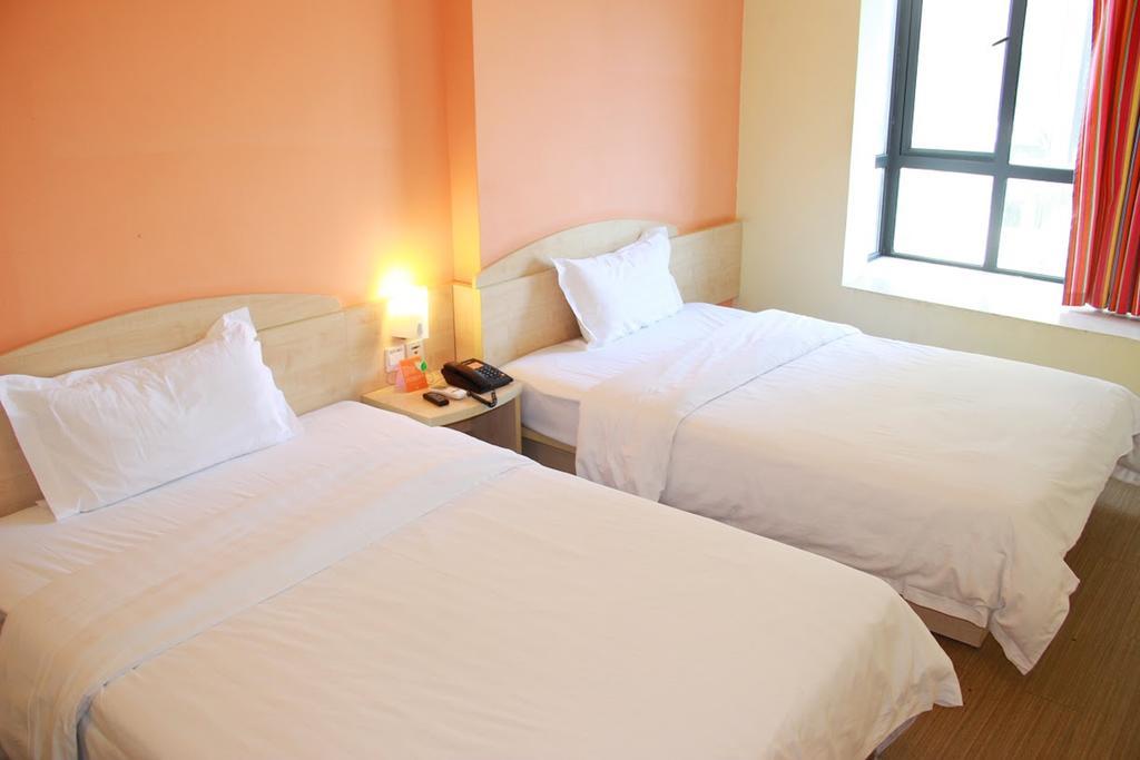 ホテル 7Days Premium Chongqing Hongqihegou エクステリア 写真