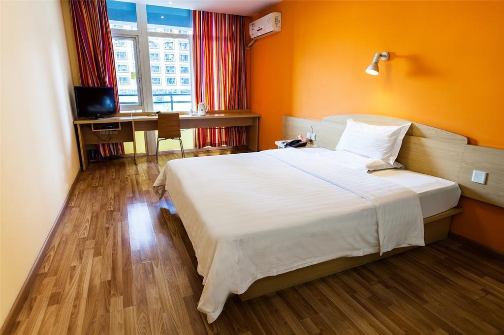 ホテル 7Days Premium Chongqing Hongqihegou エクステリア 写真